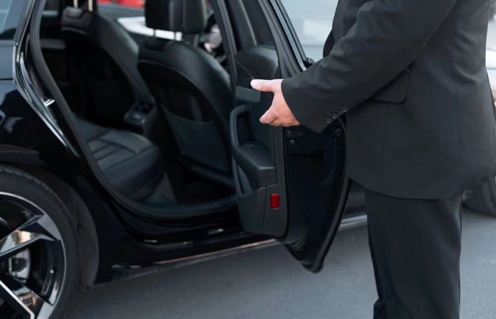 hire car driver Shenzhen